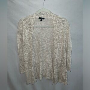 LIGHTWEIGHT CREAM CARDIGAN WITH 3/4 SLEEVES